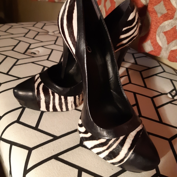 Aldo Spikes - Picture 5 of 5